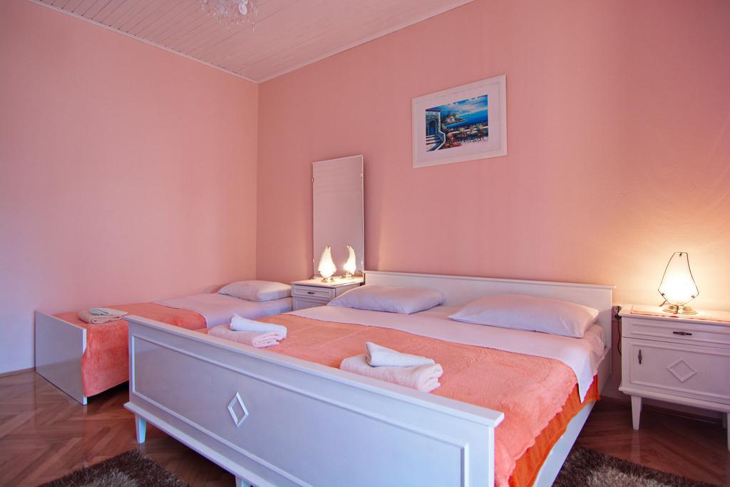 Apartment And Rooms Toka Zadar Exterior foto